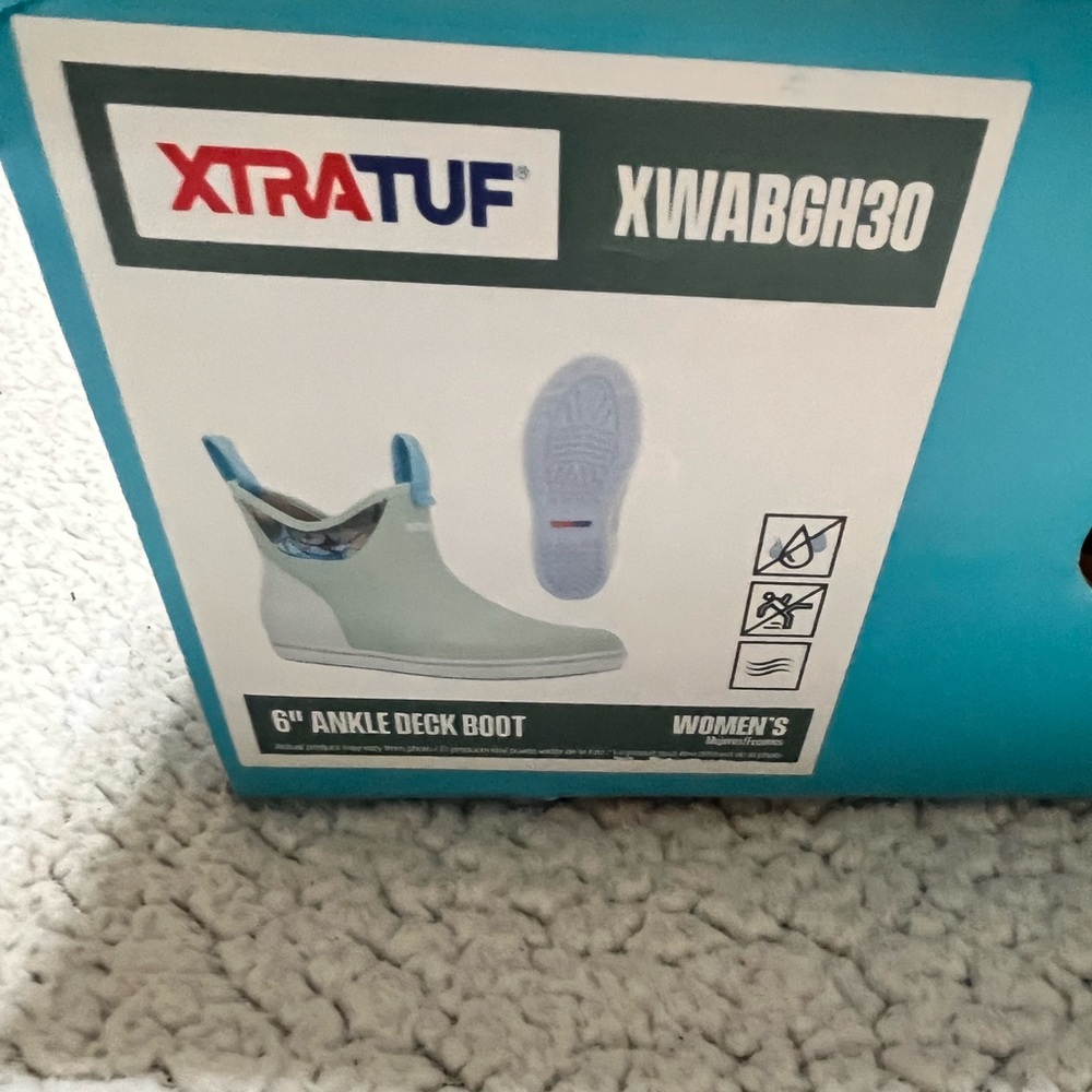 Xtratuf Guy Harvey Ankle Deck Boots - Picture 8 of 11